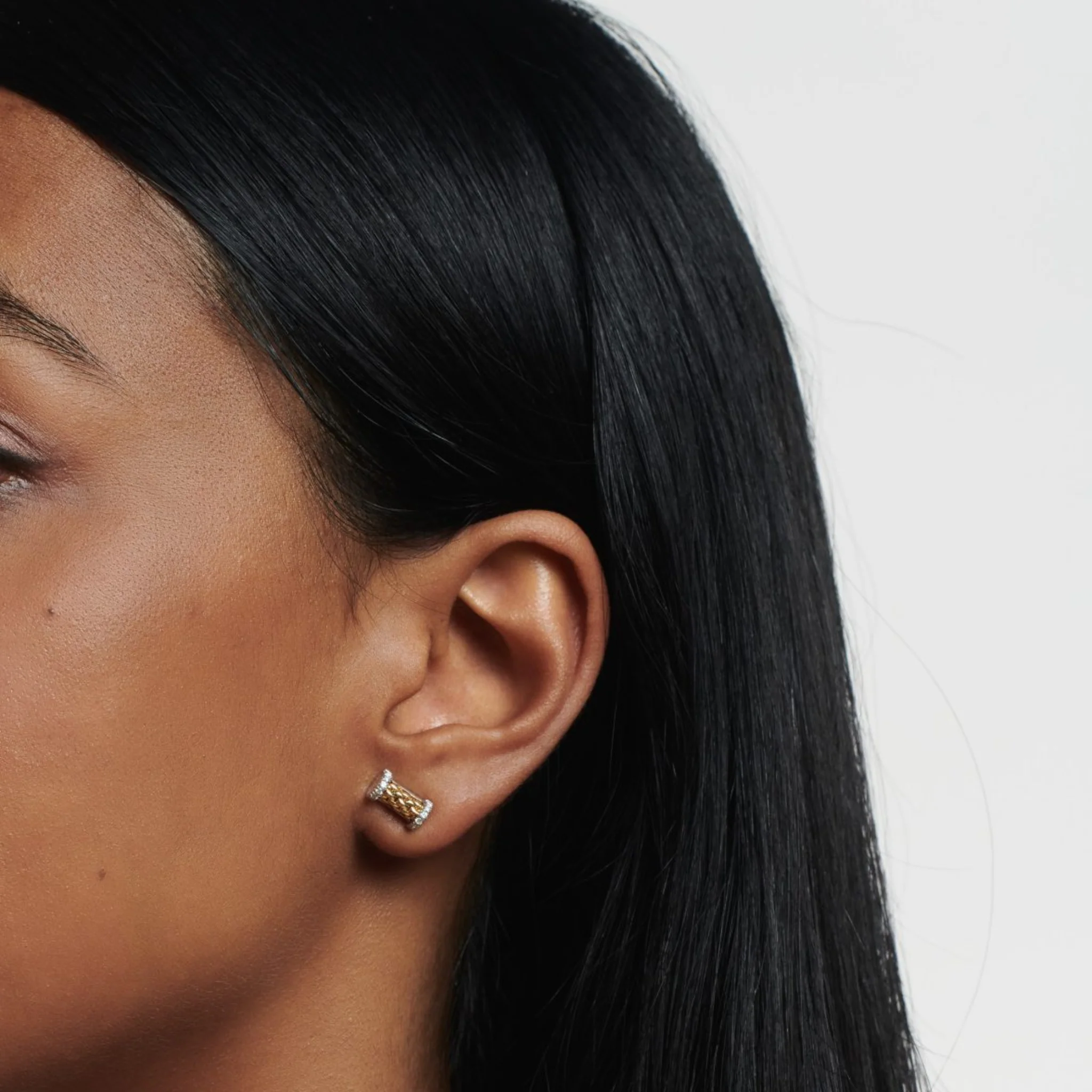 ESSENTIALS EARRINGS - Image 4